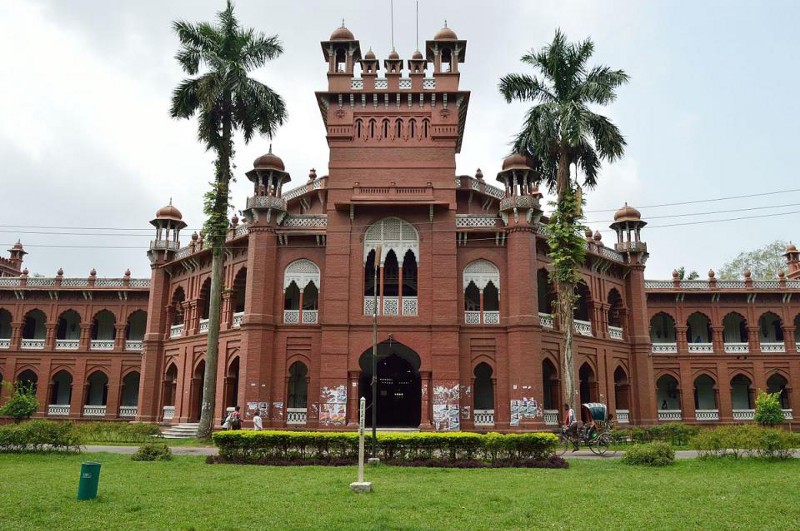 Curzon Hall, University of Dhaka. Photo: Biswarup Ganguly/Wikimedia